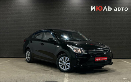 KIA Rio IV, 2018 год, 899 000 рублей, 3 фотография