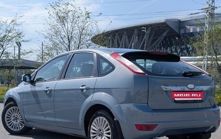 Ford Focus II рестайлинг, 2010 год, 3 фотография