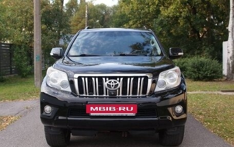 Toyota Land Cruiser Prado 150 рестайлинг 2, 2011 год, 2 499 000 рублей, 3 фотография