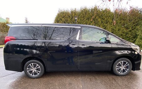 Toyota Alphard III, 2015 год, 3 600 000 рублей, 5 фотография