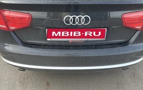 Audi A8, 2011 год, 2 850 000 рублей, 3 фотография