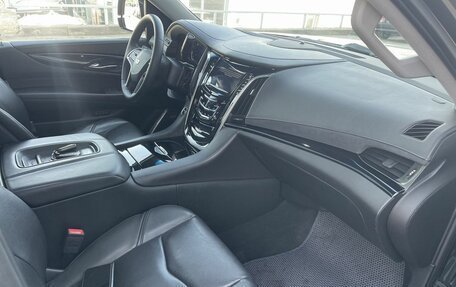 Cadillac Escalade IV, 2016 год, 4 495 000 рублей, 15 фотография