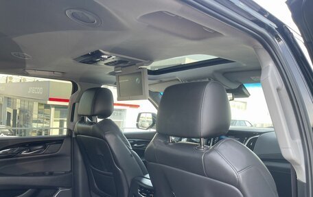 Cadillac Escalade IV, 2016 год, 4 495 000 рублей, 18 фотография