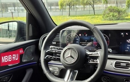 Mercedes-Benz GLE, 2025 год, 15 940 000 рублей, 28 фотография