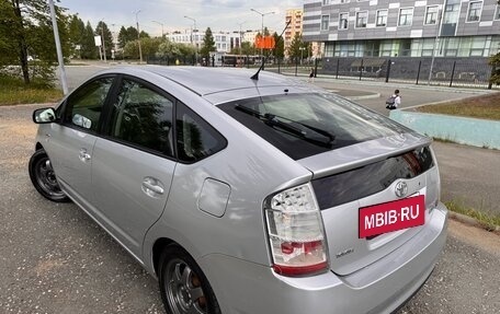 Toyota Prius, 2008 год, 850 000 рублей, 12 фотография