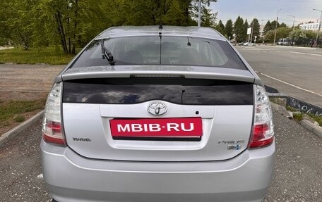 Toyota Prius, 2008 год, 850 000 рублей, 17 фотография