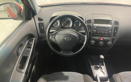 KIA cee'd I рестайлинг, 2009 год, 799 800 рублей, 11 фотография