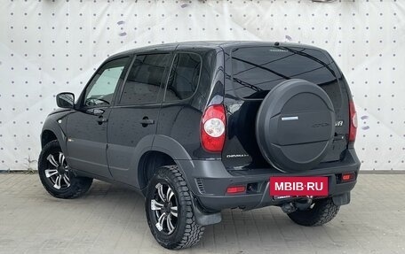 Chevrolet Niva I рестайлинг, 2016 год, 780 000 рублей, 5 фотография