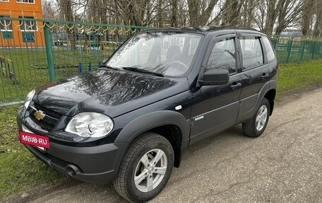 Chevrolet Niva I рестайлинг, 2013 год, 700 000 рублей, 8 фотография