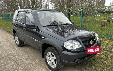 Chevrolet Niva I рестайлинг, 2013 год, 700 000 рублей, 7 фотография