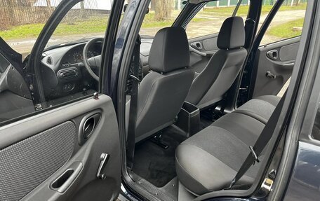 Chevrolet Niva I рестайлинг, 2013 год, 700 000 рублей, 19 фотография