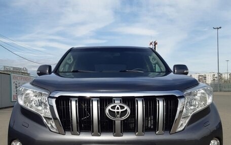 Toyota Land Cruiser Prado 150 рестайлинг 2, 2014 год, 3 450 000 рублей, 1 фотография