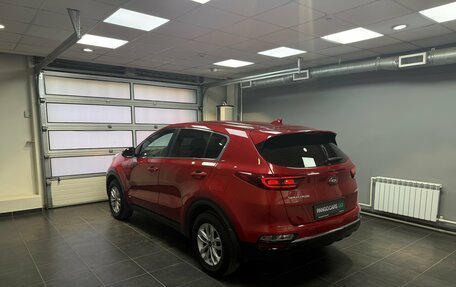 KIA Sportage IV рестайлинг, 2019 год, 1 945 000 рублей, 3 фотография