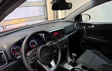 KIA Sportage IV рестайлинг, 2019 год, 1 945 000 рублей, 8 фотография