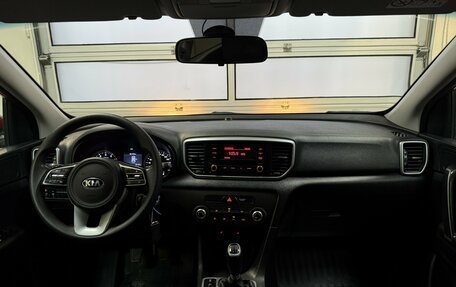 KIA Sportage IV рестайлинг, 2019 год, 1 945 000 рублей, 15 фотография