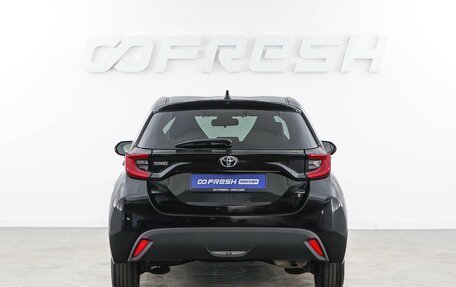 Toyota Yaris, 2021 год, 1 249 999 рублей, 4 фотография