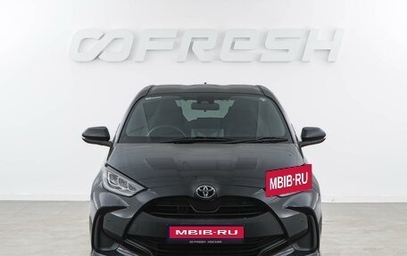Toyota Yaris, 2021 год, 1 249 999 рублей, 3 фотография