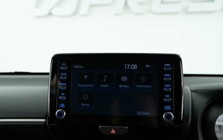 Toyota Yaris, 2021 год, 1 249 999 рублей, 18 фотография