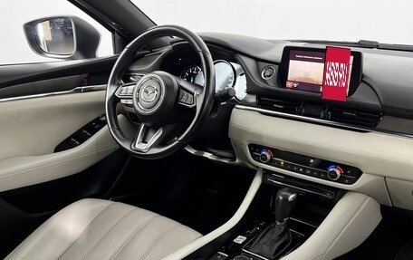 Mazda 6, 2018 год, 2 449 000 рублей, 13 фотография