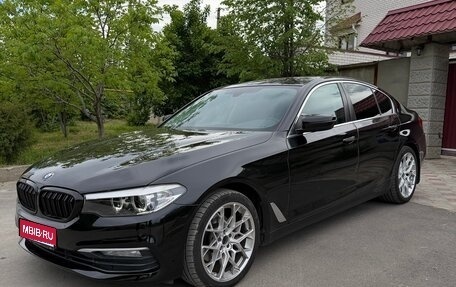 BMW 5 серия, 2018 год, 2 900 000 рублей, 1 фотография