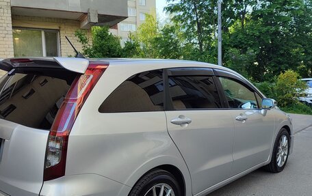Honda Stream II, 2010 год, 1 400 000 рублей, 3 фотография