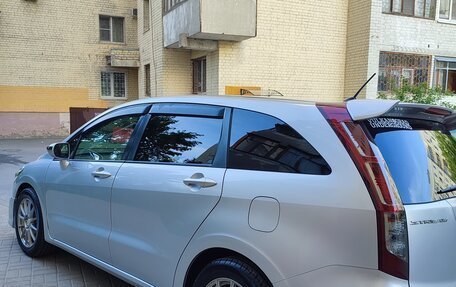 Honda Stream II, 2010 год, 1 400 000 рублей, 5 фотография