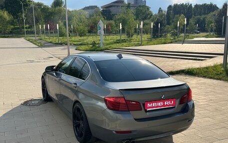 BMW 5 серия, 2014 год, 1 990 000 рублей, 4 фотография