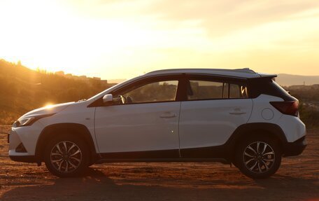 Toyota Yaris XP150 рестайлинг, 2020 год, 1 500 000 рублей, 4 фотография