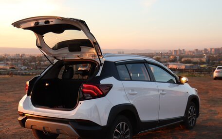 Toyota Yaris XP150 рестайлинг, 2020 год, 1 500 000 рублей, 13 фотография