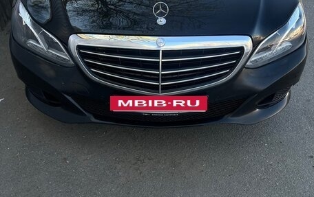 Mercedes-Benz E-Класс, 2015 год, 2 000 000 рублей, 3 фотография