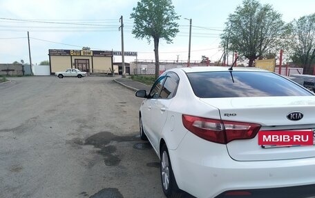 KIA Rio III рестайлинг, 2014 год, 950 000 рублей, 2 фотография