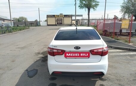KIA Rio III рестайлинг, 2014 год, 950 000 рублей, 7 фотография