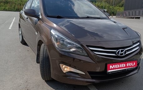 Hyundai Solaris II рестайлинг, 2016 год, 1 070 000 рублей, 6 фотография