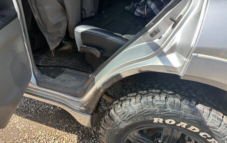 Mitsubishi Pajero III рестайлинг, 2001 год, 1 200 000 рублей, 18 фотография