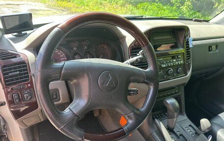 Mitsubishi Pajero III рестайлинг, 2001 год, 1 200 000 рублей, 14 фотография
