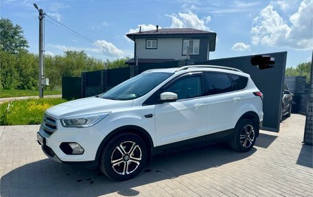 Ford Kuga III, 2018 год, 1 730 000 рублей, 12 фотография