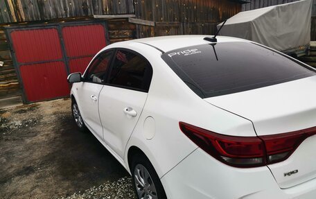 KIA Rio IV, 2020 год, 1 550 000 рублей, 4 фотография