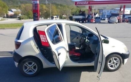 Toyota Vitz, 2000 год, 380 000 рублей, 3 фотография