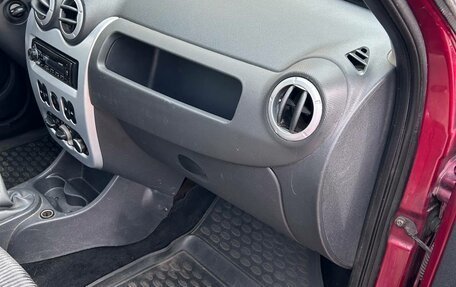Renault Sandero I, 2011 год, 300 000 рублей, 12 фотография
