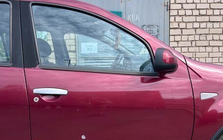 Renault Sandero I, 2011 год, 300 000 рублей, 17 фотография