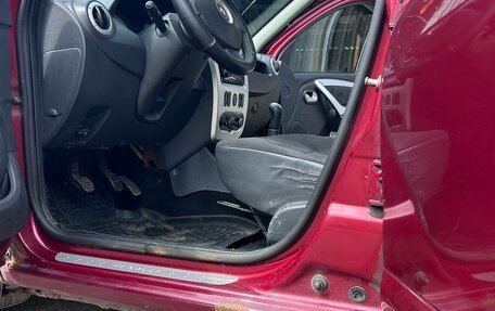 Renault Sandero I, 2011 год, 300 000 рублей, 36 фотография