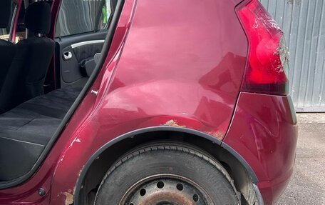 Renault Sandero I, 2011 год, 300 000 рублей, 37 фотография