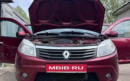 Renault Sandero I, 2011 год, 300 000 рублей, 27 фотография