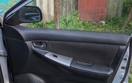 Toyota Corolla, 2004 год, 400 000 рублей, 10 фотография