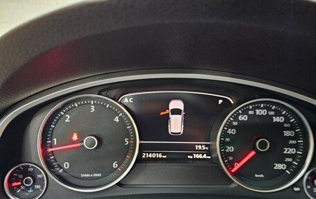 Volkswagen Touareg III, 2012 год, 1 850 000 рублей, 8 фотография