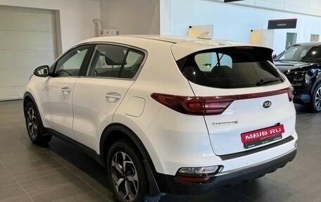 KIA Sportage IV рестайлинг, 2021 год, 1 860 000 рублей, 6 фотография