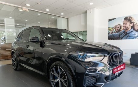 BMW X5, 2021 год, 9 990 000 рублей, 3 фотография