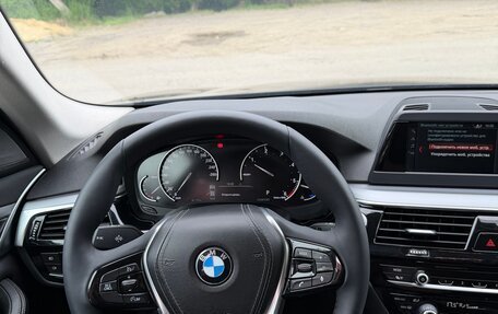 BMW 5 серия, 2018 год, 2 900 000 рублей, 13 фотография