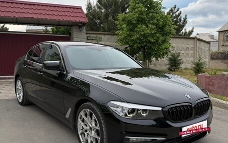 BMW 5 серия, 2018 год, 2 900 000 рублей, 3 фотография