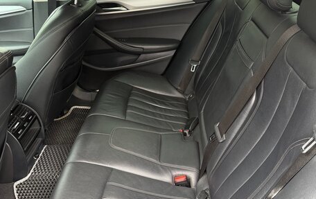 BMW 5 серия, 2018 год, 2 900 000 рублей, 18 фотография